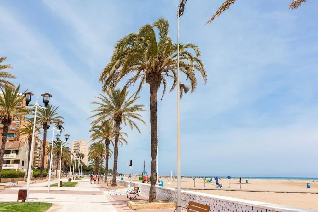 Fantastico Apartamento Junto Al Mar บาเลนเซีย ภายนอก รูปภาพ