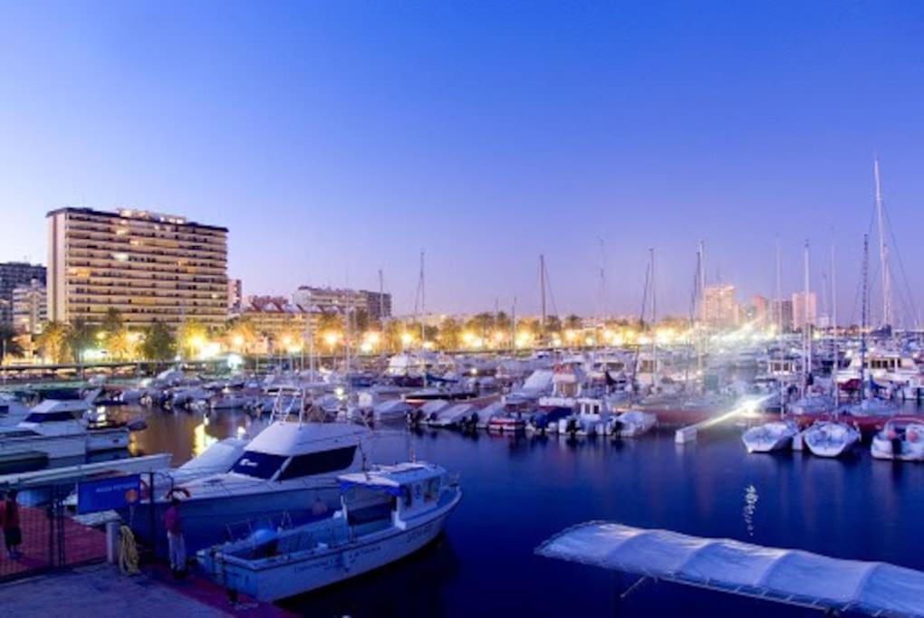 Fantastico Apartamento Junto Al Mar บาเลนเซีย ภายนอก รูปภาพ